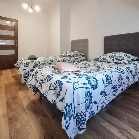 別荘 2 Bedroom Cozy In Gardna Wielka