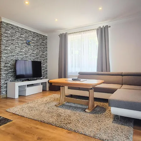 2 Bedroom Cozy In 別荘