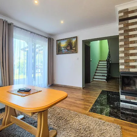 2 Bedroom Cozy In